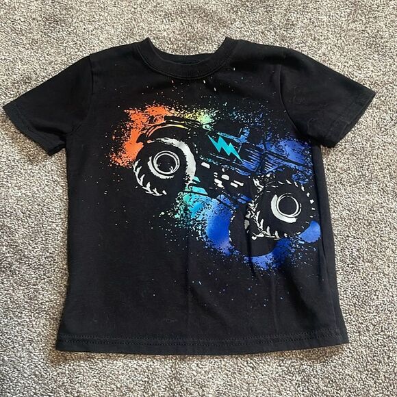 Boys 2T Bundle of 11 - Under Armour, Hurley, jumping Beans, Carter’s, an… - Picture 4 of 14